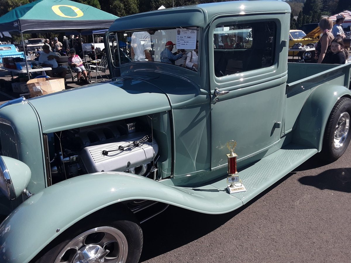 The 1st Annual Southern Oregon Truck Show